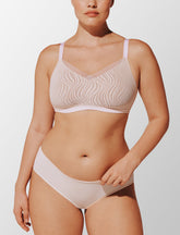 Soft Pink Lace Wireless Minimizer - Thirdlove discount