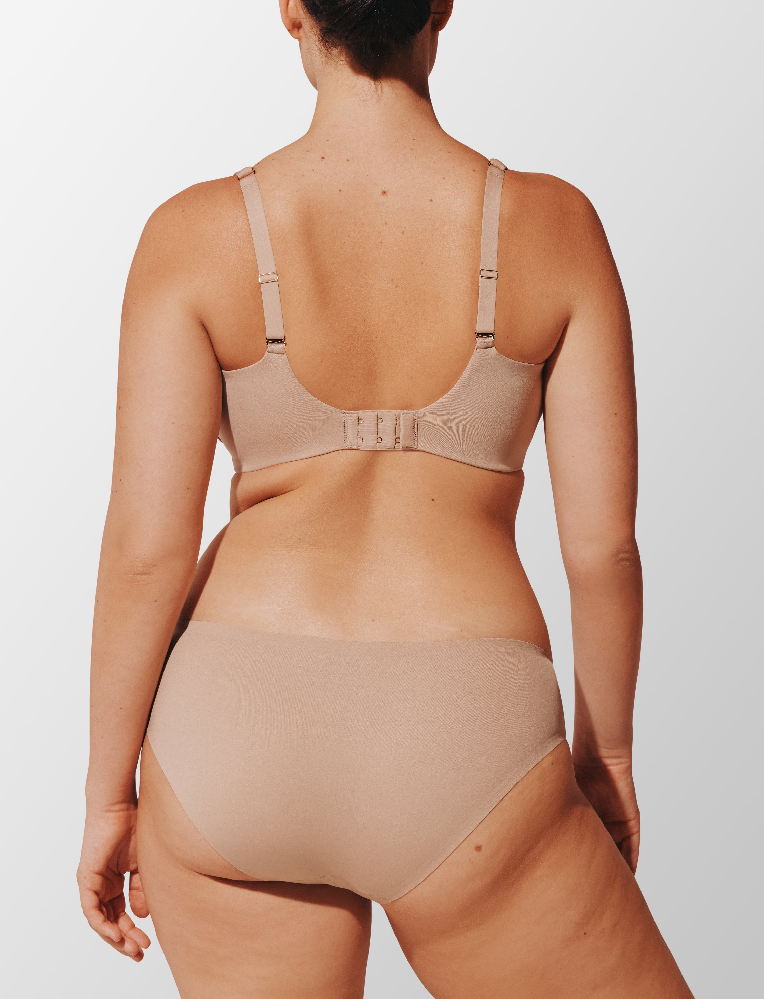Taupe ComfortStretch Smoothing Wireless Bra - Thirdlove discount
