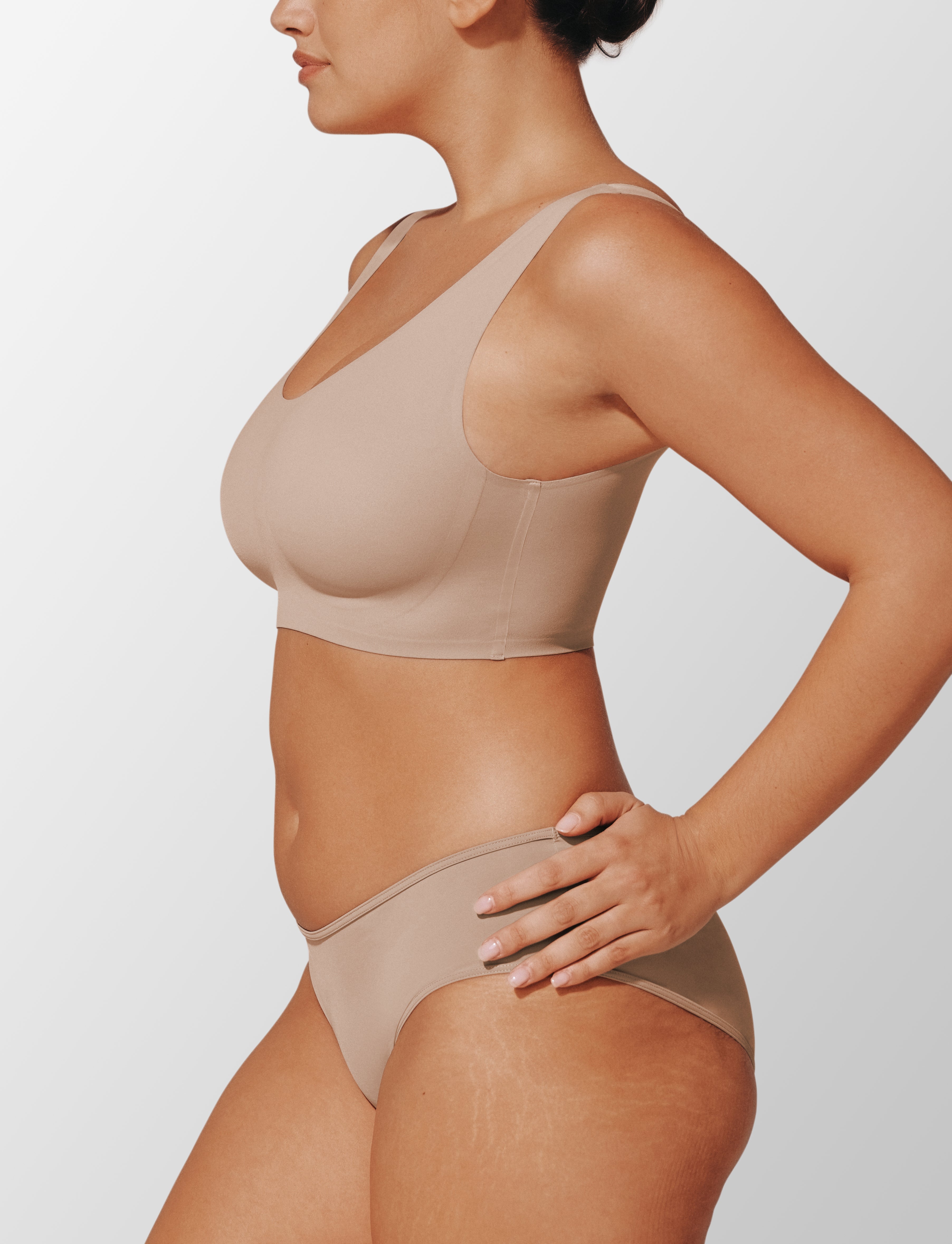 Smoothing Scoop Wireless Bra - Thirdlove US