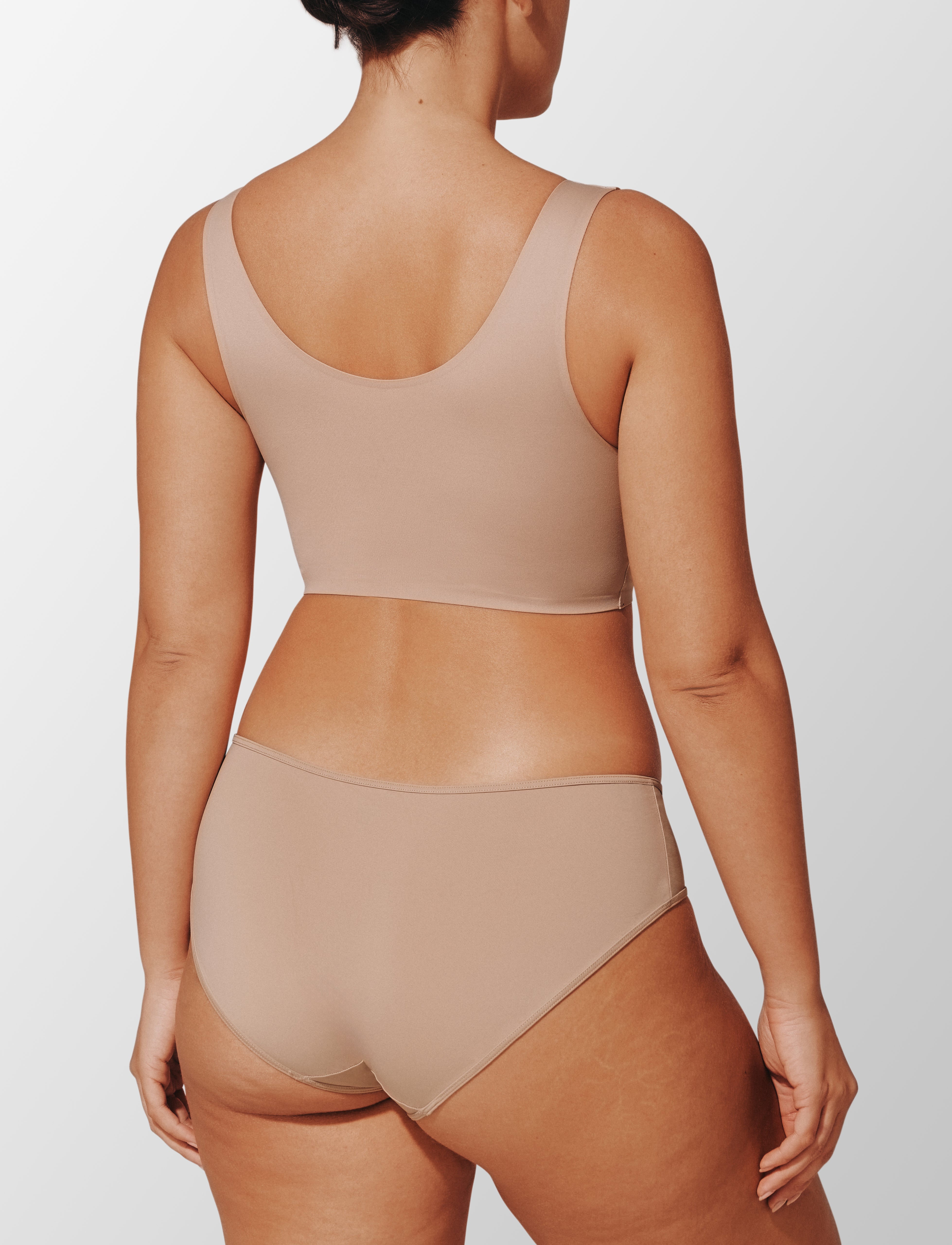 Smoothing Scoop Wireless Bra - Thirdlove US