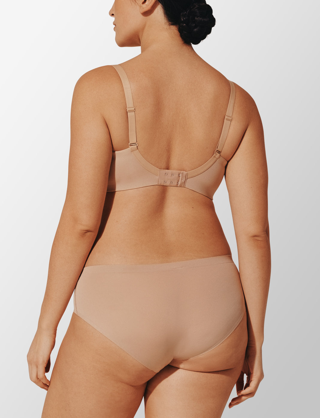Taupe Thermoregulating TempSync™ Wireless Bra - Thirdlove online