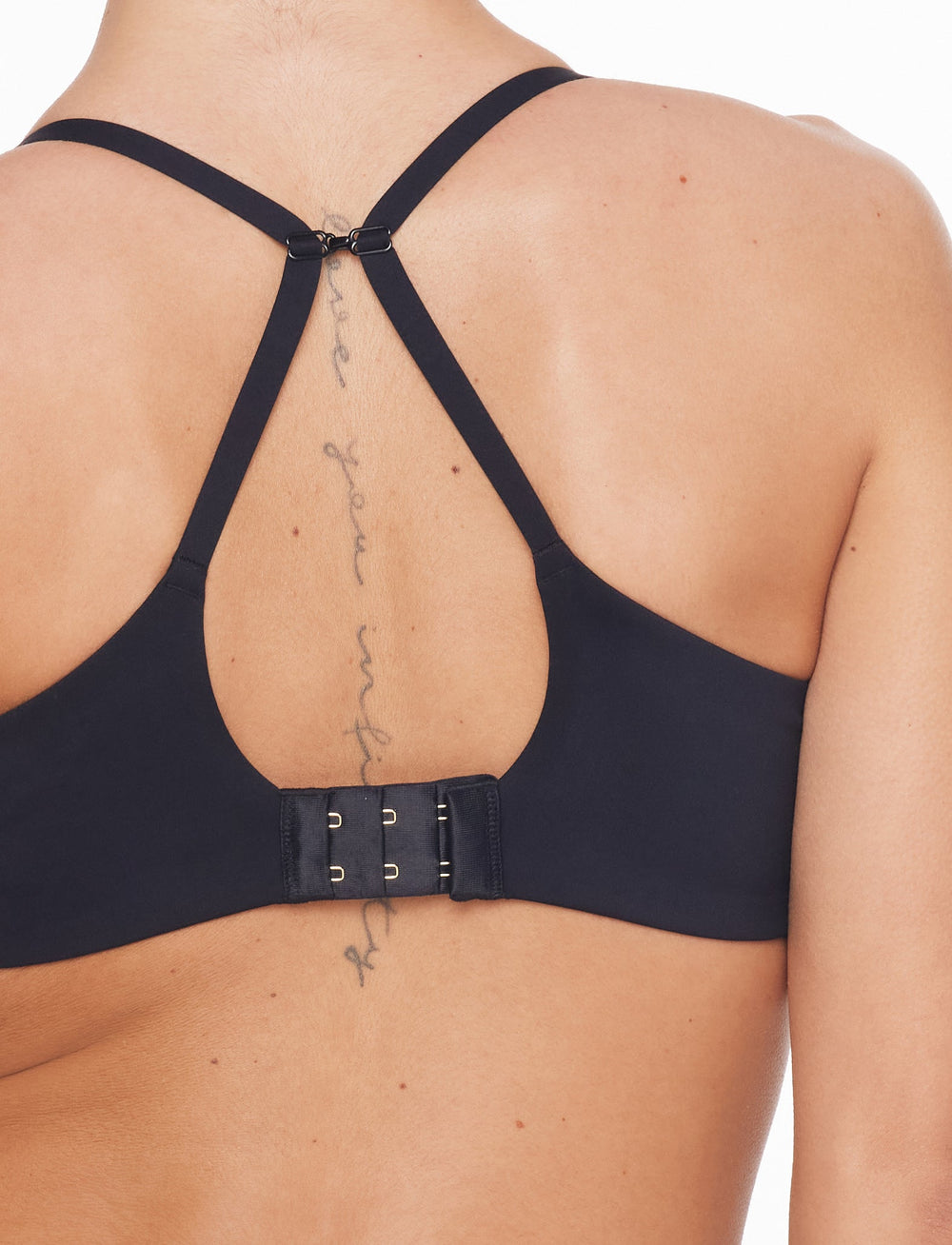 Black ComfortStretch Front Close T-Shirt Bra - Thirdlove online